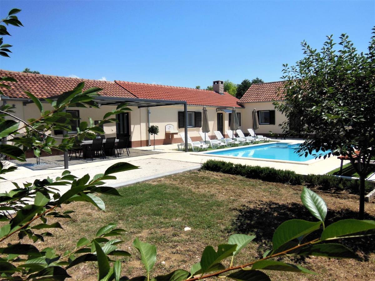 Holiday Home Tuta Polaca Extérieur photo